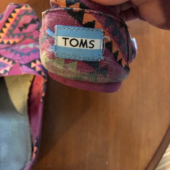 Tom’s - Picture 7 of 8